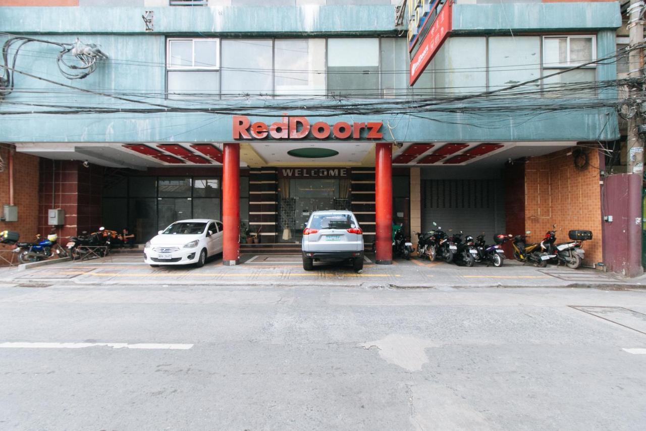 Reddoorz At Winter Hotel Araneta 奎松市 外观 照片