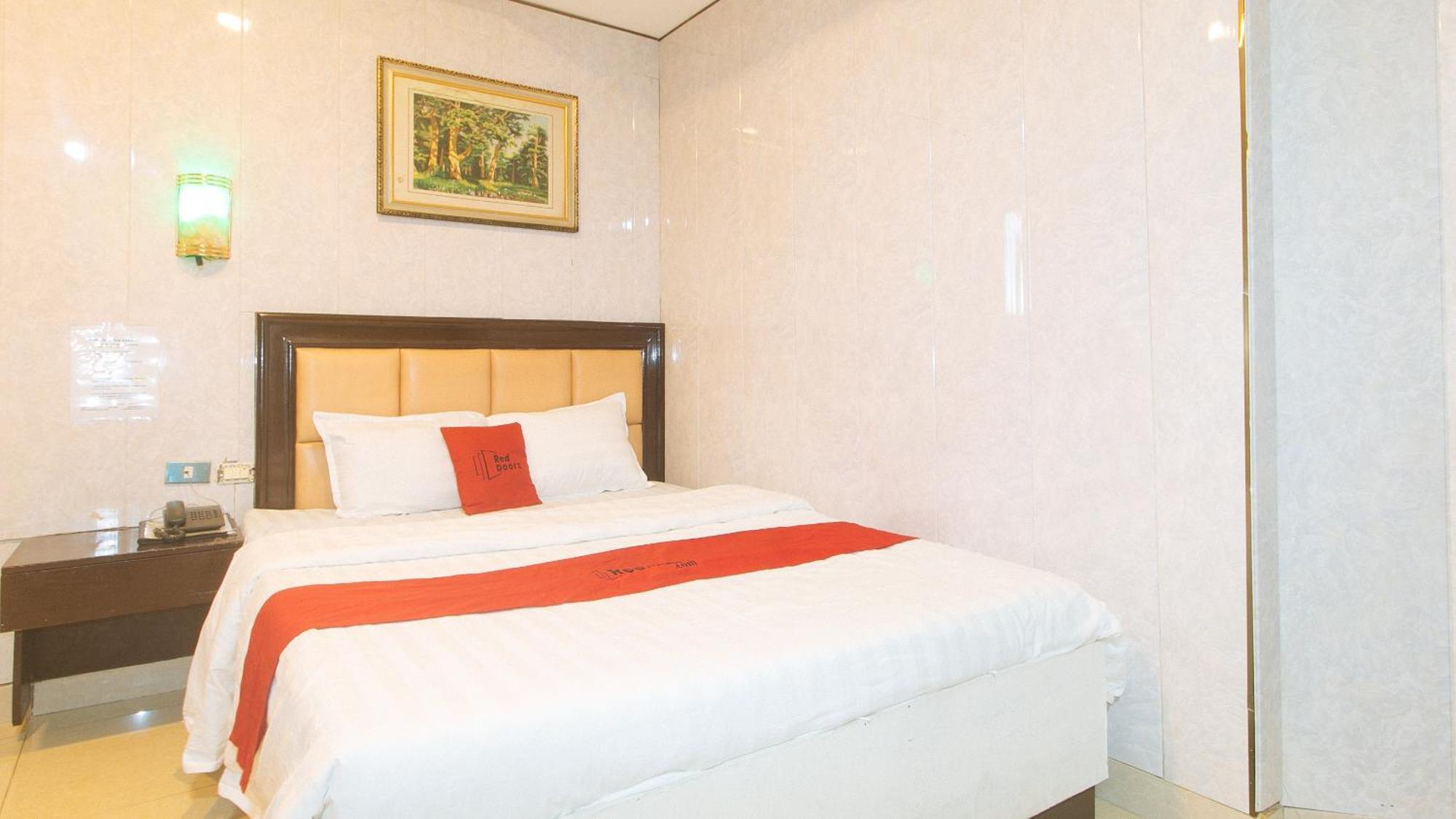 Reddoorz At Winter Hotel Araneta 奎松市 外观 照片