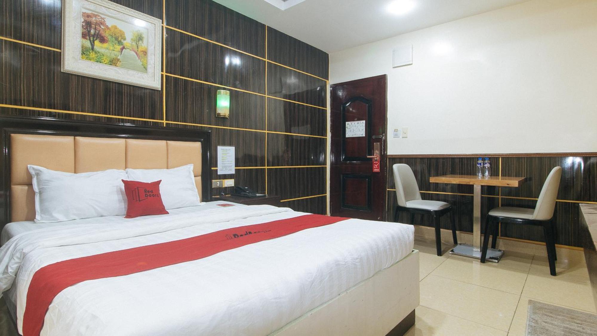 Reddoorz At Winter Hotel Araneta 奎松市 外观 照片